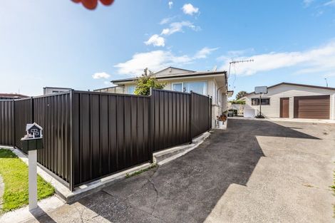 Photo of property in 3 Antrim Place, Tamatea, Napier, 4112