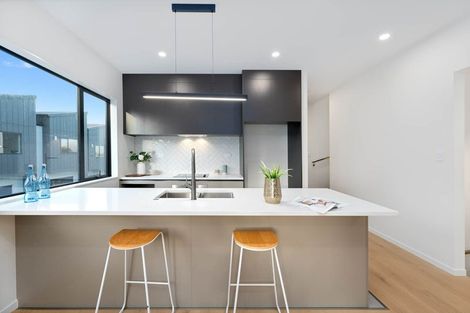 Photo of property in 64b Triangle Road, Massey, Auckland, 0614