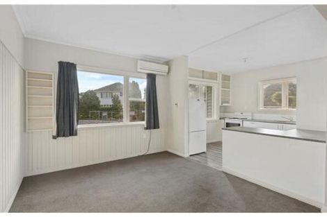 Photo of property in 5 Tara Street, Riccarton, Christchurch, 8041