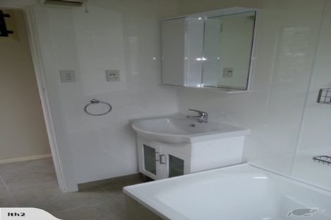 Photo of property in 1/137 Holly Road, St Albans, Christchurch, 8014