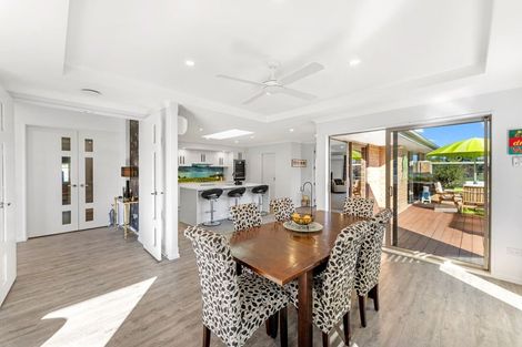 Photo of property in 18 Torrey Pines, Waimairi Beach, Christchurch, 8083