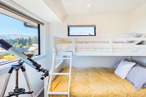 Photo of property in 11 Pollock Place, Lake Tekapo, 7999