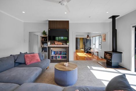 Photo of property in 1 Silby Street, Waitara, 4320