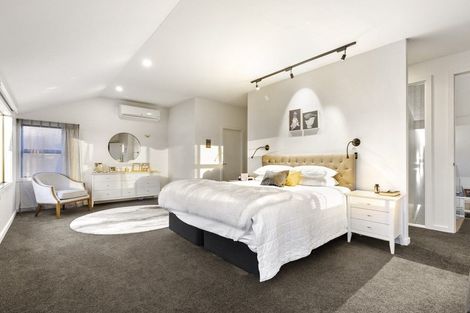 Photo of property in 2/285 Bleakhouse Road, Eastern Beach, Auckland, 2012