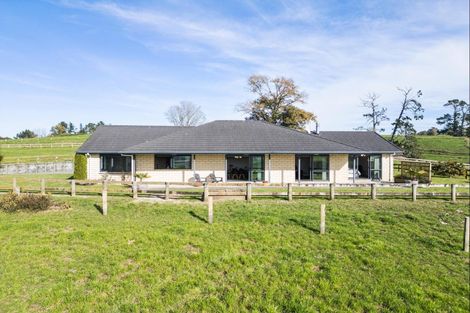 Photo of property in 196 Happy Valley Road, Owhiro Bay, Wellington, 6023