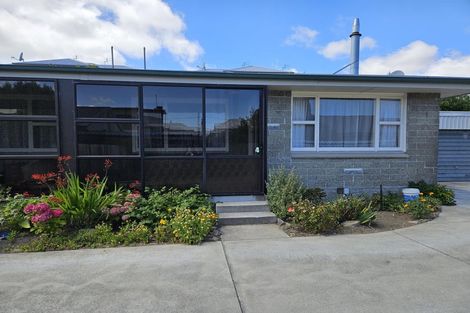 Photo of property in 4/168 Edgeware Road, Edgeware, Christchurch, 8013