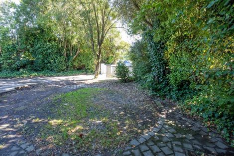 Photo of property in 415a Avonhead Road, Avonhead, Christchurch, 8042