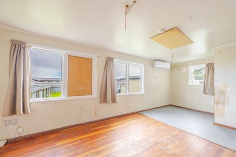 Photo of property in 804-806 Takapu Place, Camberley, Hastings, 4120