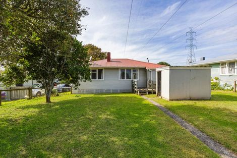 Photo of property in 16 Gilbert Road, Otara, Auckland, 2023