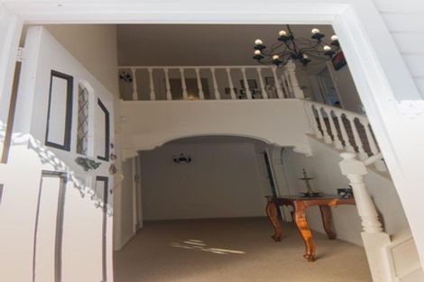 Photo of property in 1 Churton Drive, Churton Park, Wellington, 6037