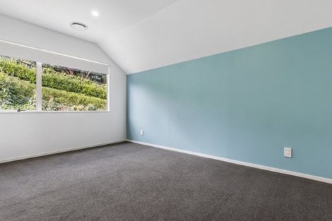 Photo of property in 70 Memorial Drive, Hamilton East, Hamilton, 3216