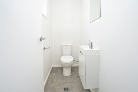 Photo of property in 16/10u Burrows Place, Frankton, Hamilton, 3204