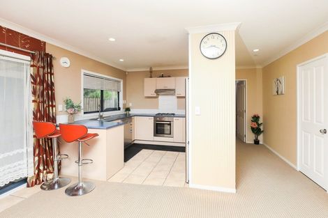 Photo of property in 42 Catalina Drive, Melville, Hamilton, 3206