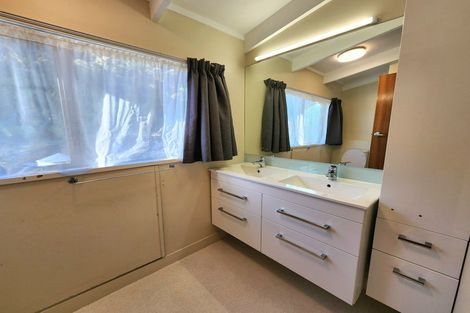 Photo of property in 22 Loris Place, Karoro, Greymouth, 7805