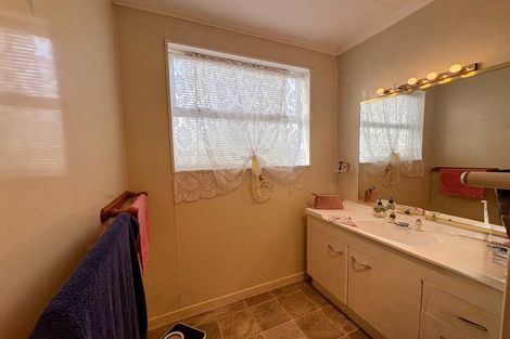 Photo of property in 48 Peel Street, Westport, 7825