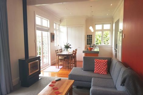 Photo of property in 8 Rangiora Street, Woburn, Lower Hutt, 5010