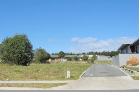 Photo of property in 33 Parekaawa Drive, Motuoapa, 3382
