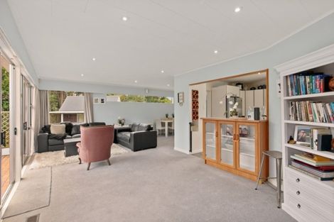 Photo of property in 8 Whites Line West, Woburn, Lower Hutt, 5010