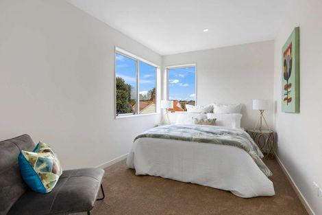 Photo of property in 112 Arnold Street, Leamington, Cambridge, 3432