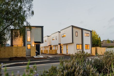 Photo of property in 1/146 Blenheim Road, Riccarton, Christchurch, 8041