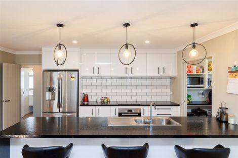 Photo of property in 157a James Line, Kelvin Grove, Palmerston North, 4414