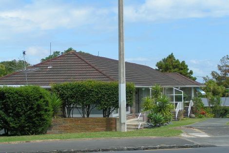 Photo of property in 3/303 Lake Road, Hauraki, Auckland, 0622