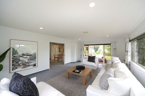 Photo of property in 2 Dules Walk, Taradale, Napier, 4112