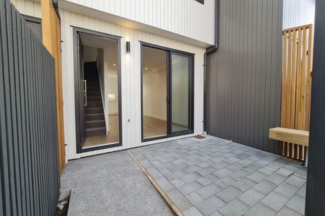 Photo of property in 323 Riverside Drive, Waterloo, Lower Hutt, 5011