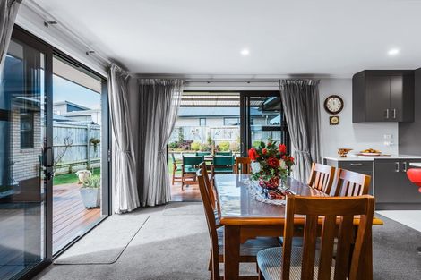 Photo of property in 9 Harakeke Drive, Wharewaka, Taupo, 3330