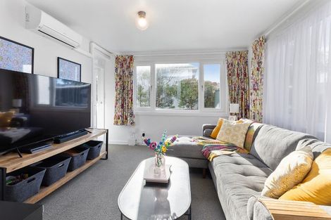 Photo of property in 5/18 Agra Crescent, Khandallah, Wellington, 6035