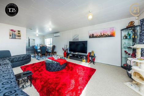 Photo of property in 49 Graeme Avenue, Mangere East, Auckland, 2024