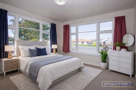 Photo of property in 74 Springs Road, Hornby, Christchurch, 8042