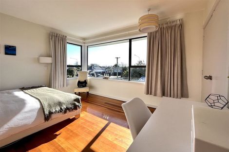 Photo of property in 177 Cashmere Road, Hoon Hay, Christchurch, 8025