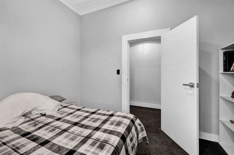 Photo of property in 42 Collins Street, Hawera, 4610