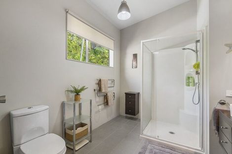 Photo of property in 10 Beach Street, Sandspit, Warkworth, 0982