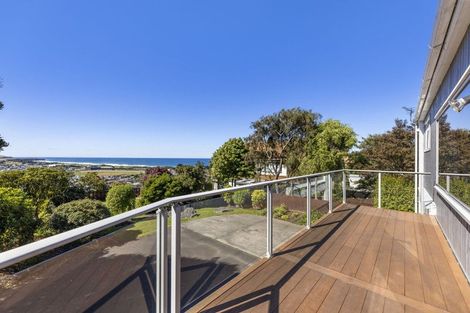 Photo of property in 113 Easther Crescent, Kew, Dunedin, 9012