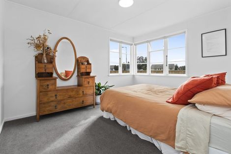 Photo of property in 41u1 Ross Crescent, Fairfield, Hamilton, 3214
