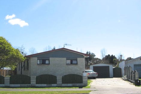 Photo of property in 2 Leeton Drive, Waipukurau, 4200
