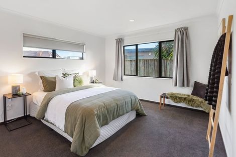 Photo of property in 26 Cottonwood Close, Paraparaumu Beach, Paraparaumu, 5032