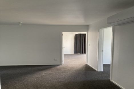 Photo of property in 27 Eskdale Road, Papakowhai, Porirua, 5024