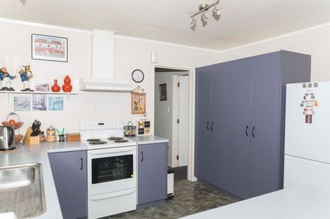 Photo of property in 5 Manila Street, Dannevirke, 4930