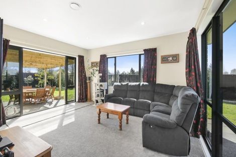 Photo of property in 13 Greenan Place, Doyleston, 7683