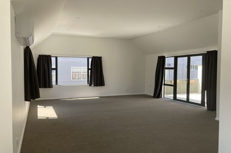 Photo of property in Victoria Town Houses, 1/219 Victoria Street, Te Aro, Wellington, 6011