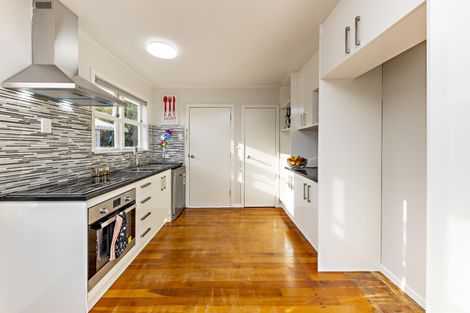 Photo of property in 62 Friedlanders Road, Manurewa, Auckland, 2102