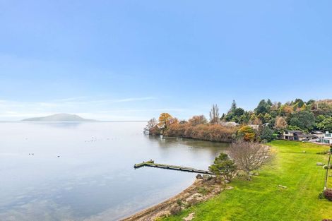 Photo of property in 10 Gemini Place, Kawaha Point, Rotorua, 3010