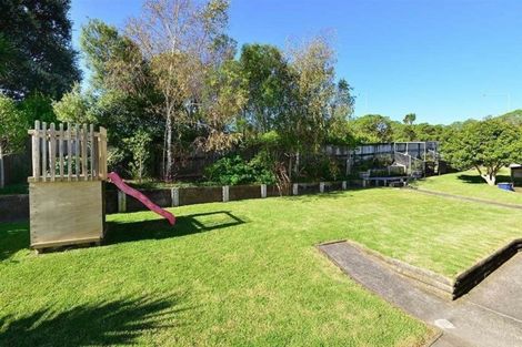 Photo of property in 81 Santiago Crescent, Unsworth Heights, Auckland, 0632