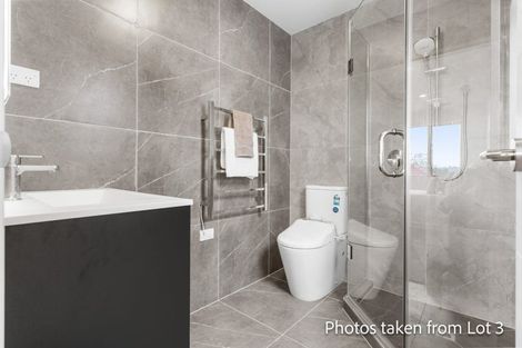 Photo of property in 1a Stottholm Road, Titirangi, Auckland, 0604