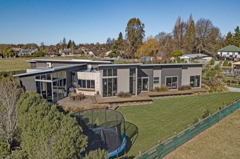 Photo of property in 14 Grange Settlement Road, Temuka, 7920