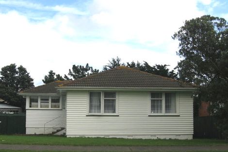 Photo of property in 12 Surprise Place, Cannons Creek, Porirua, 5024