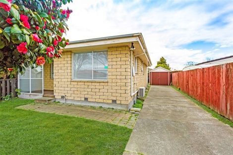 Photo of property in 7 Fenmere Place, Burwood, Christchurch, 8083